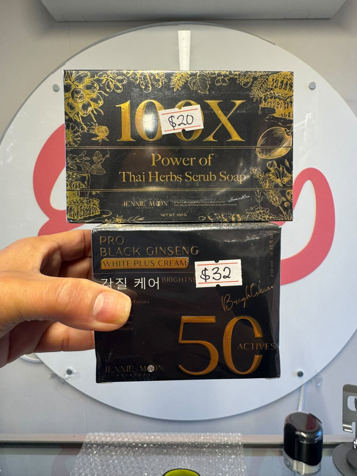 Jenniemoon  Pro Black Ginseng White Plus Cream & 100x Power Of Thai Herbs Scrub Soap BUNDLE